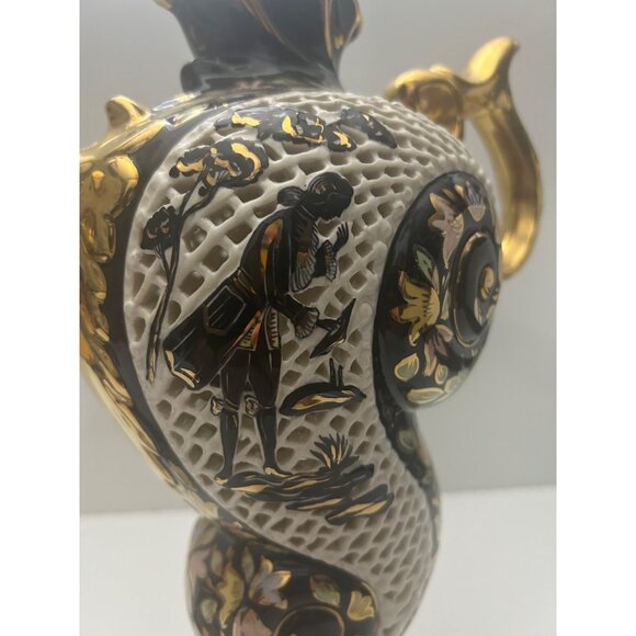 Pair of gilded Rococo majolica decor ewers lamps reticulated hand painted Italy - Picture 9 of 16